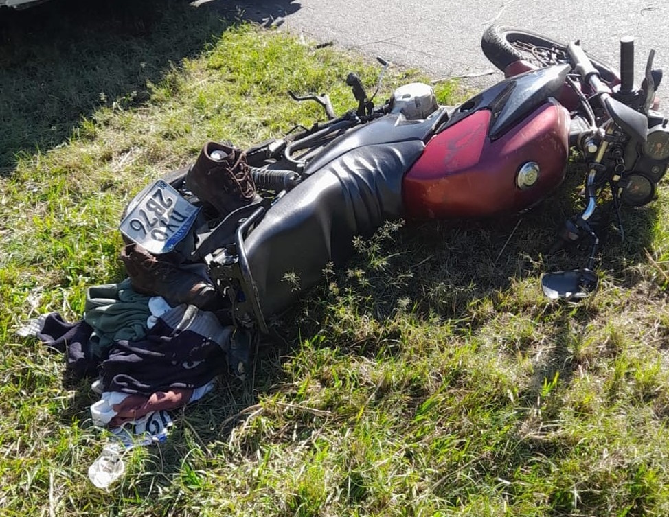 Motociclista fica em estado grave após engavetamento em Louveira