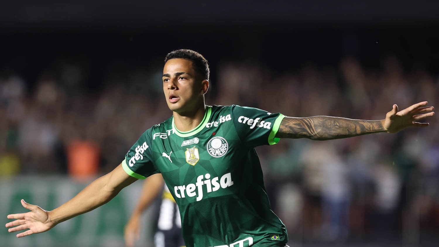 Palmeiras deve negociar garoto com futebol árabe