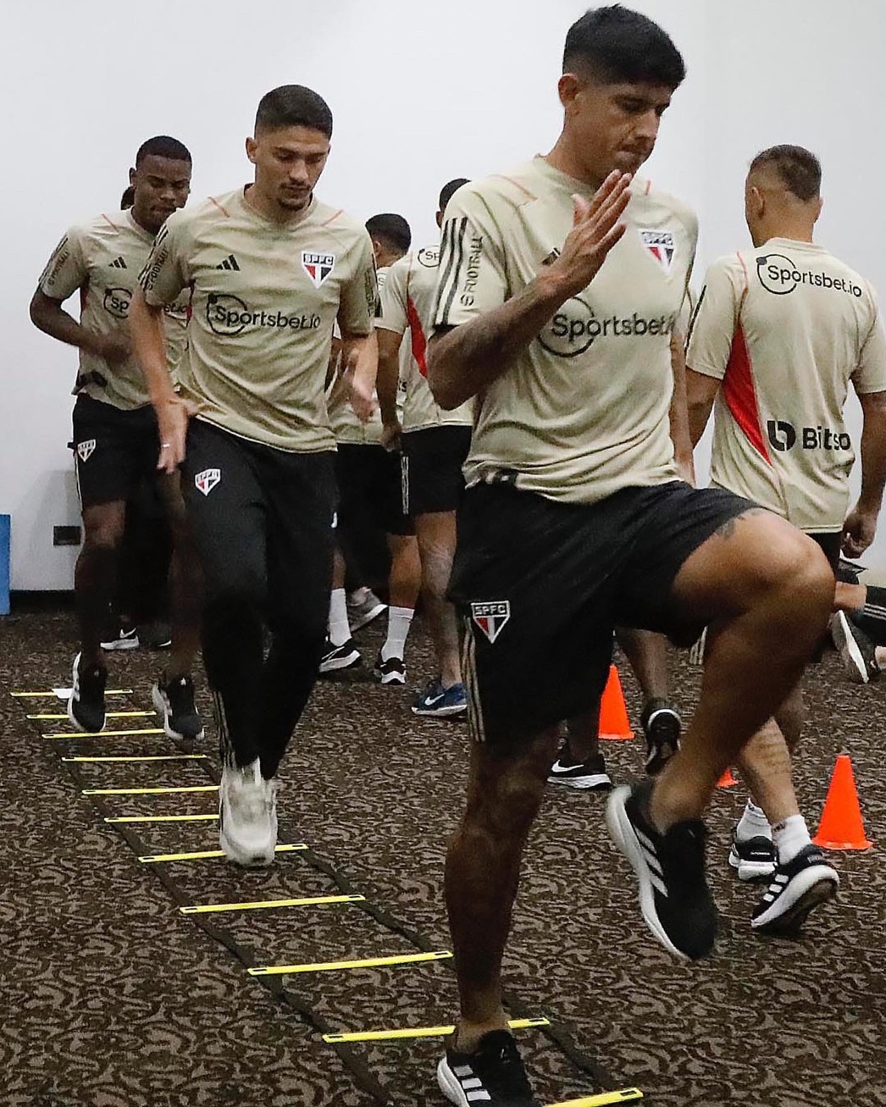 São Paulo tem boa vantagem diante do Sport pela Copa do Brasil