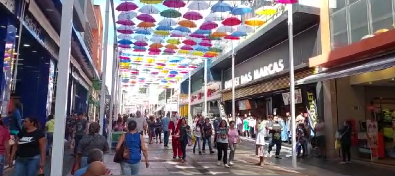 Restaurantes da RMC devem faturar 15% a mais no Dia do Pais; comércio prevê alta de 5%