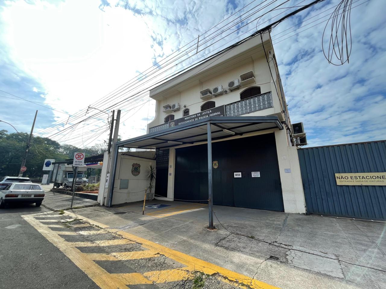 Empresário que ofendeu Alexandre de Moraes presta depoimento na PF