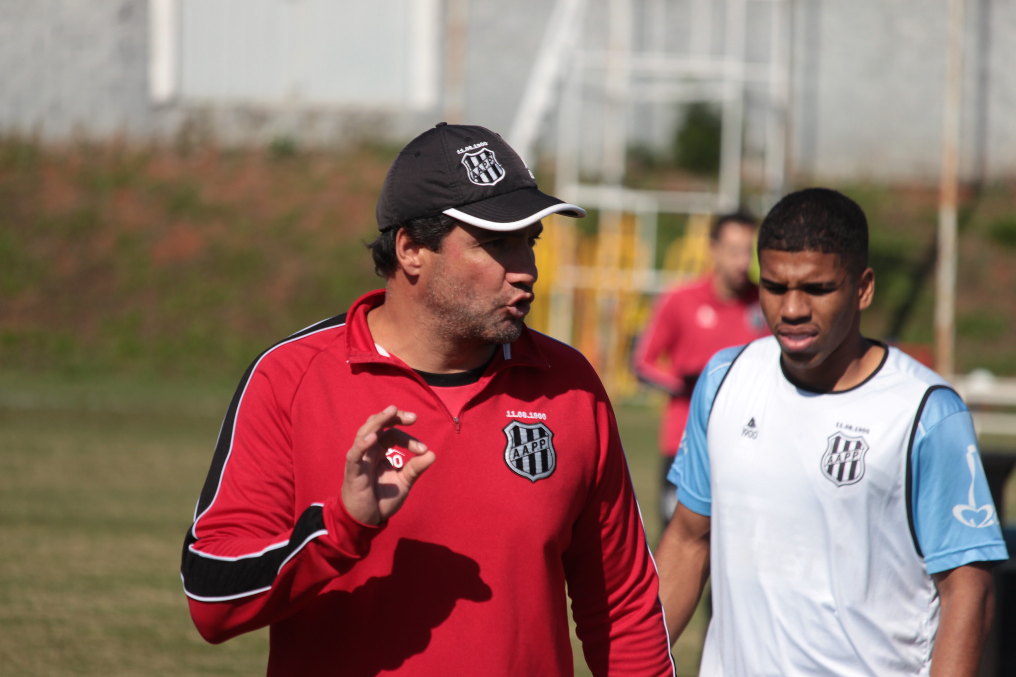 Felipe Moreira projeta duelo contra o Tombense e revela papo com Matheus Jesus: “Está 100% focado na Ponte Preta”