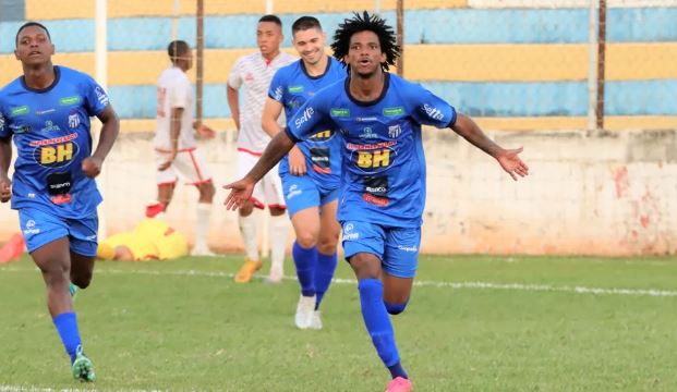 Guarani encaminha contratação de atacante destaque da URT