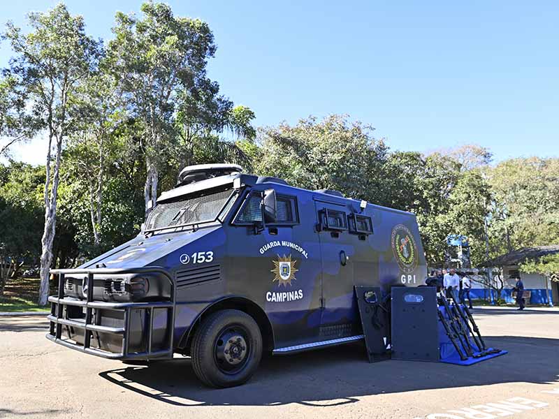 Guarda de Campinas atrásra tem veículo blindado para ocorrências graves