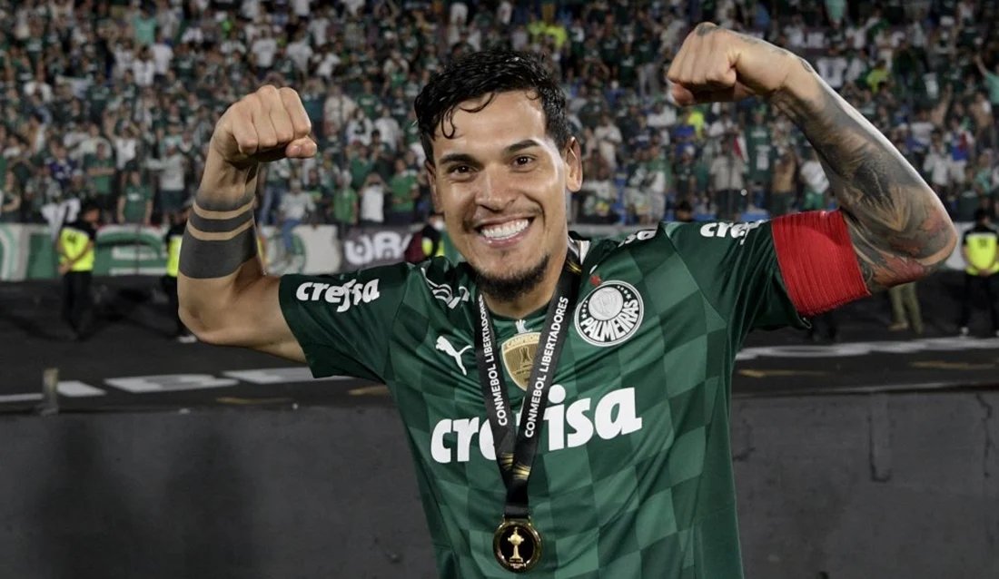 Palmeiras recebe investida por zagueiro Gustavo Gomez