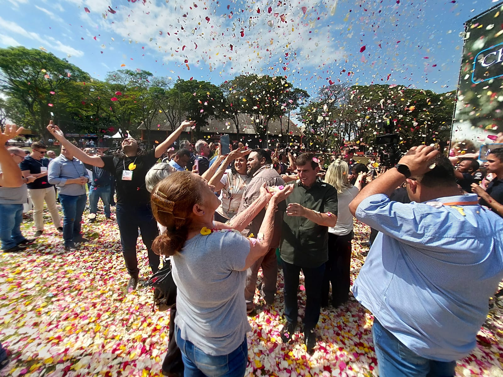 Começa nesta sexta 40ª edição da Expoflora; expectativa é de 400 mil visitantes