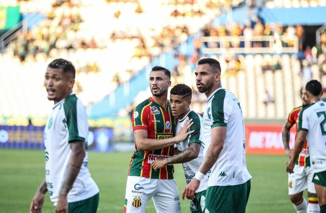 Guarani sai na frente, Pimentinha marca e Guarani fica no empate com o Sampaio Corrêa