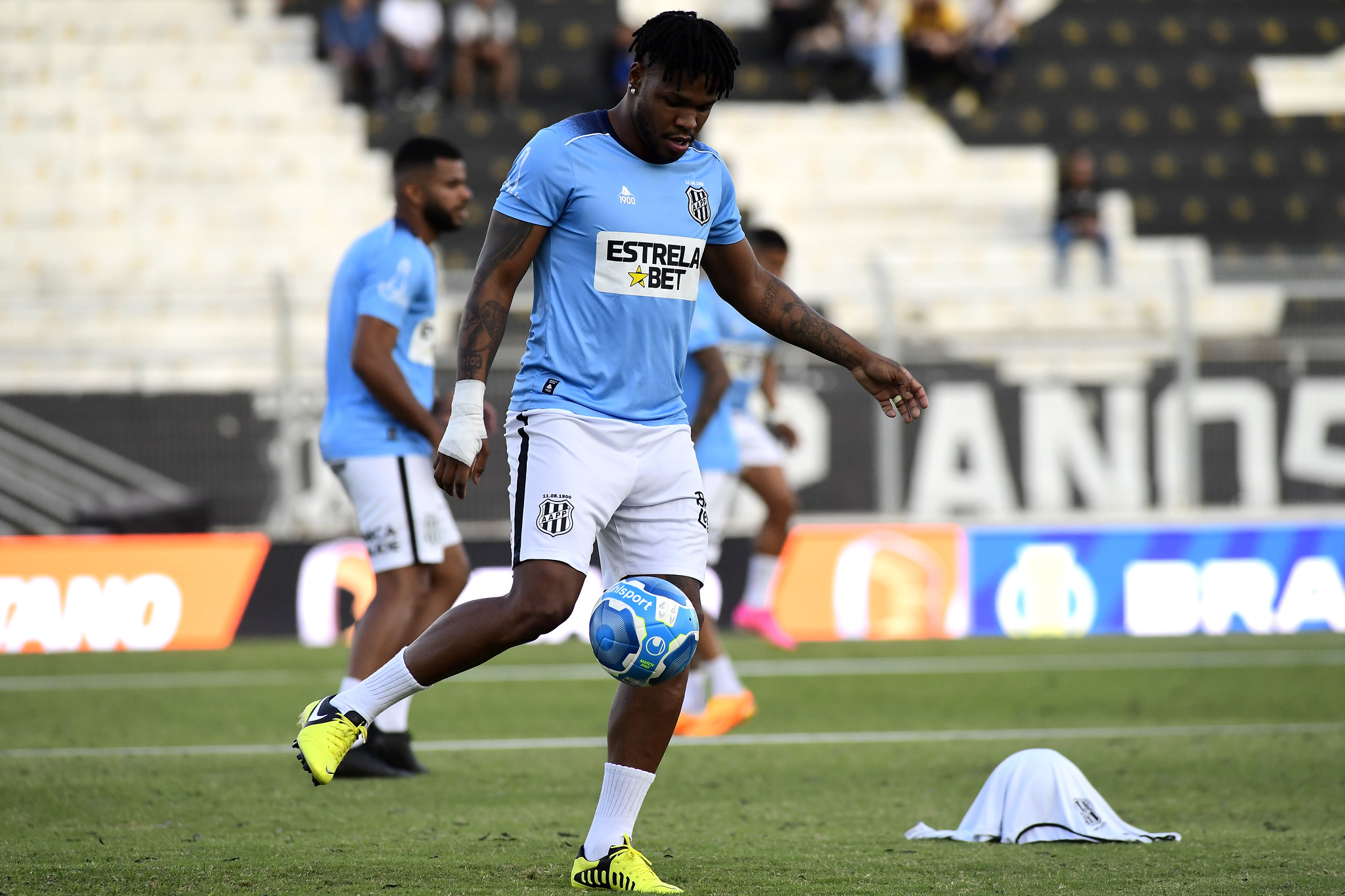 Matheus Jesus rescinde contrato com a Ponte Preta para atuar no futebol do Japão