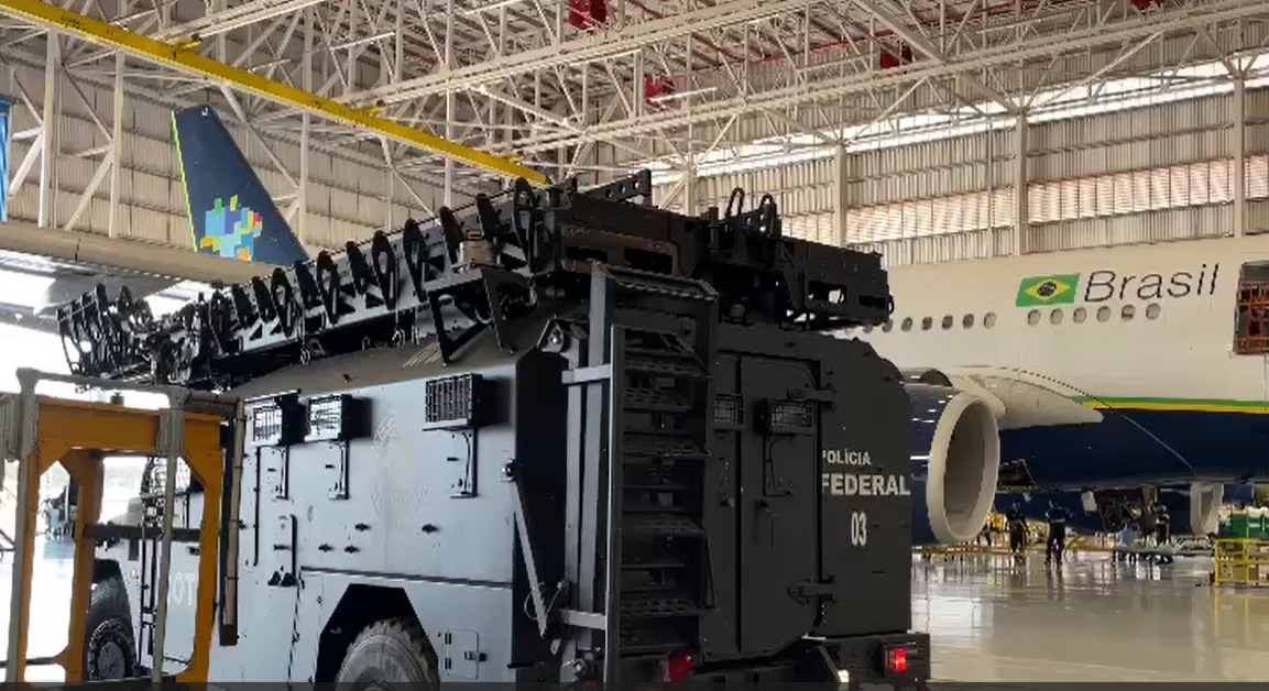 PF faz exercício de simulação de sequestro de avião em Viracopos 