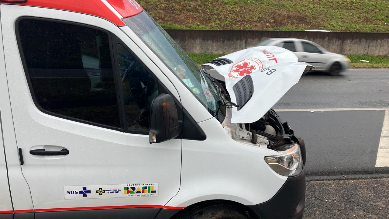 Morre morador de rua atropelado por ambulância do Samu