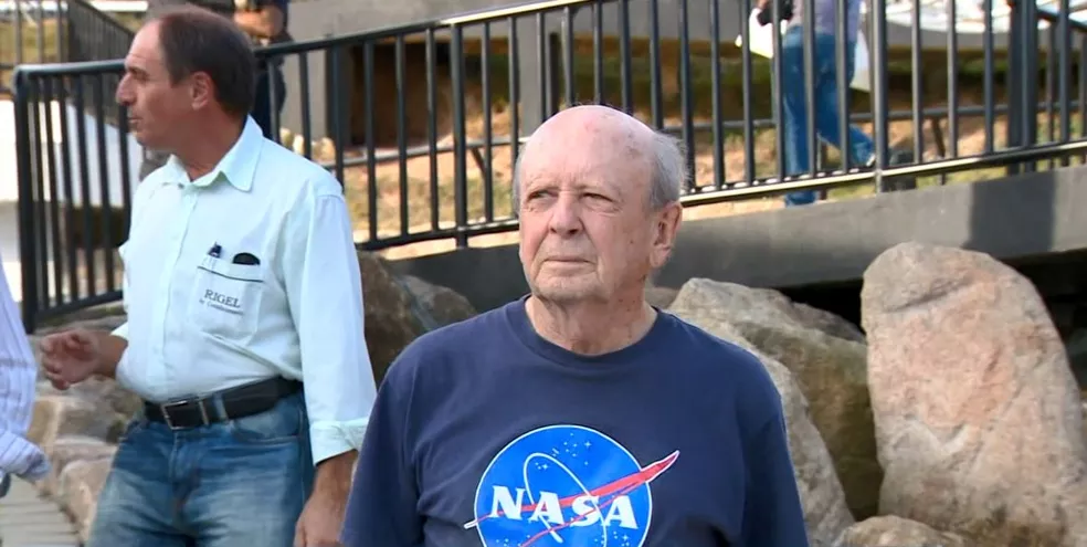Amigos e familiares se despedem de Travinik em Campinas