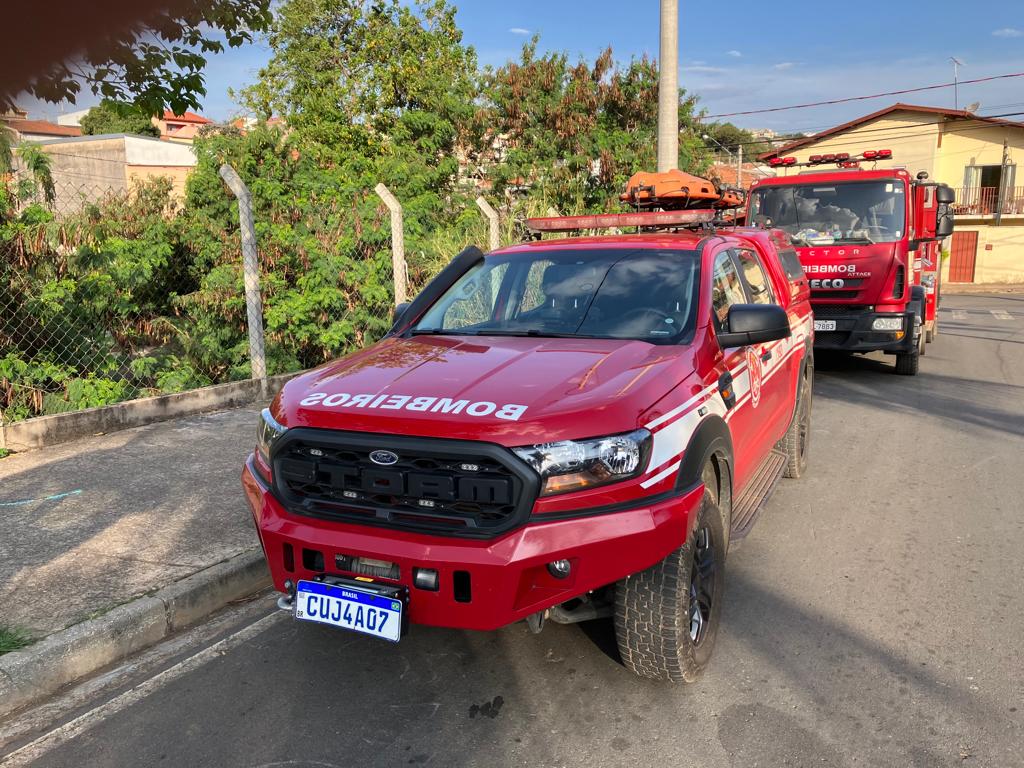 Corpo de Bombeiros faz buscas por homem que teria sido arrastado durante chuva no fim de semana