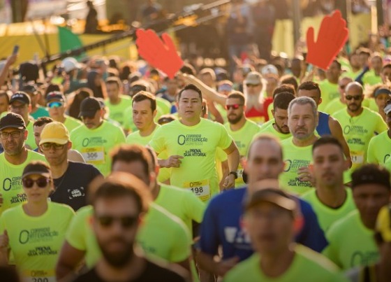 Corrida traz mais benefícios do que apenas um período de exercícios físicos 