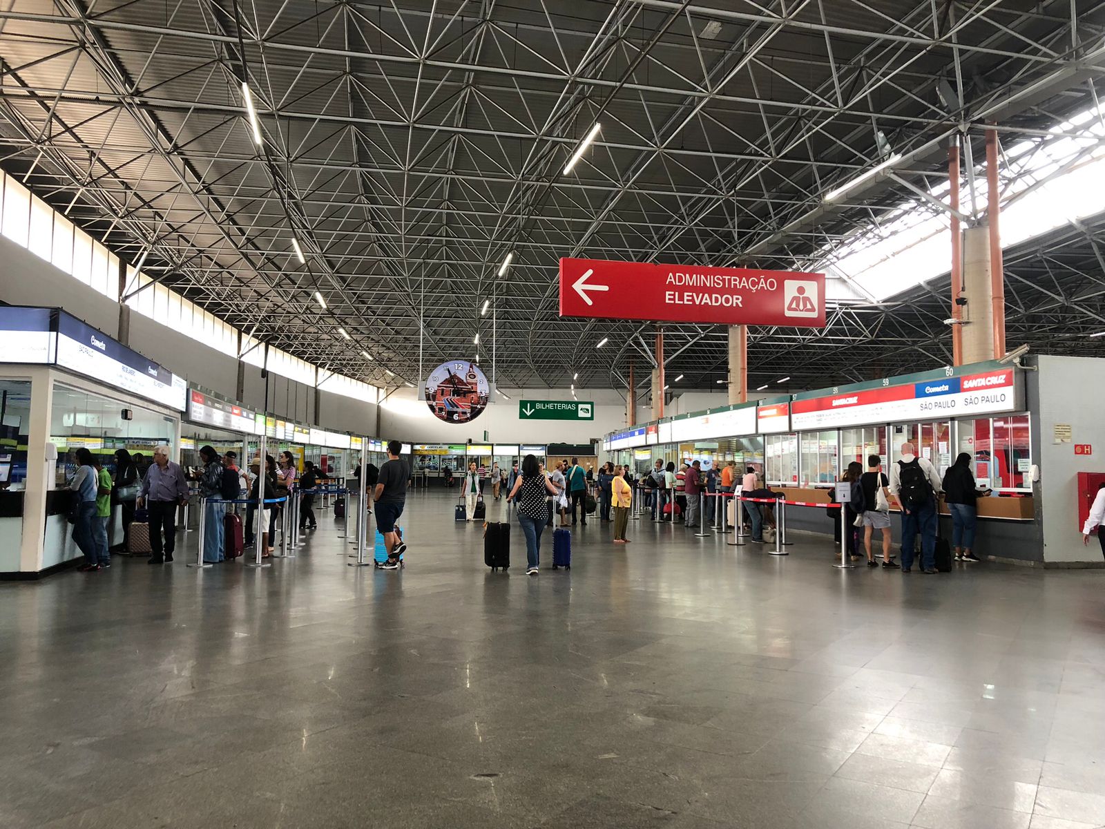 Feriado prolongado: Rodoviária de Campinas e Viracopos preveem intensa movimentação de passageiros  