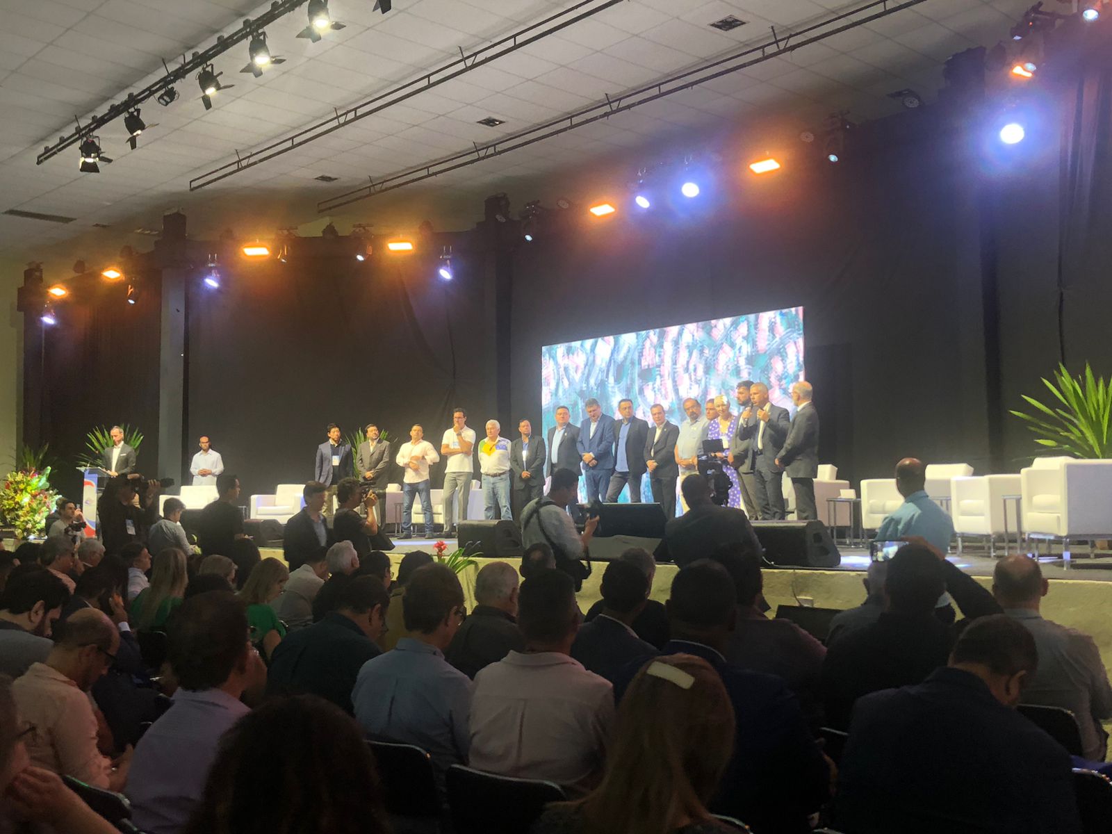 Governo do Estado libera R0 milhões para estâncias turísticas