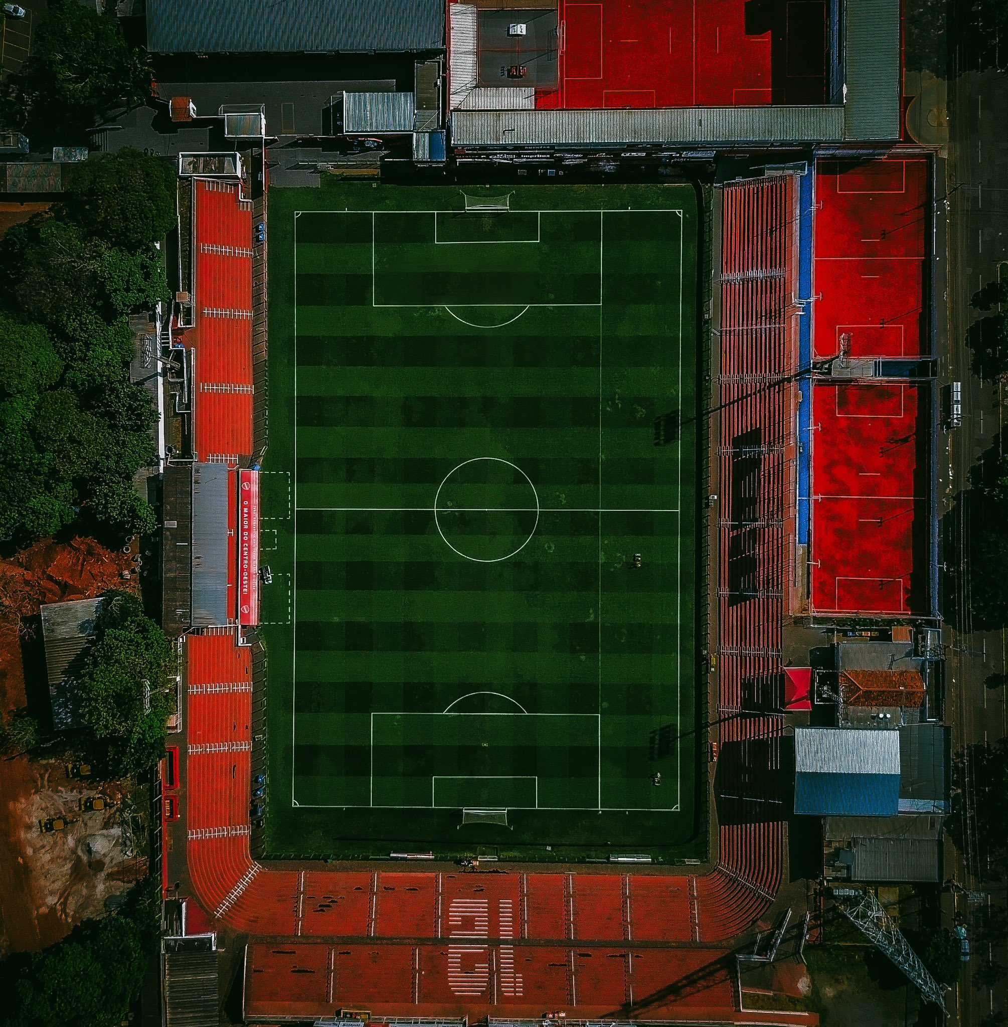 Há cinco jogos sem vitória fora de casa, Ponte Preta enfrenta o Vila Nova em Goiânia