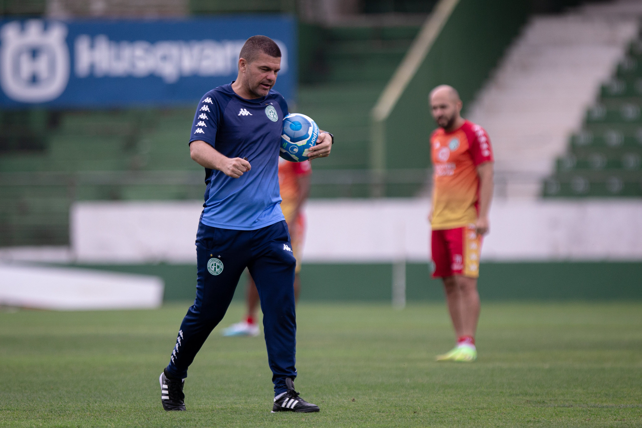 Louzer comanda último treino antes de jogo decisivo contra o Novorizontino