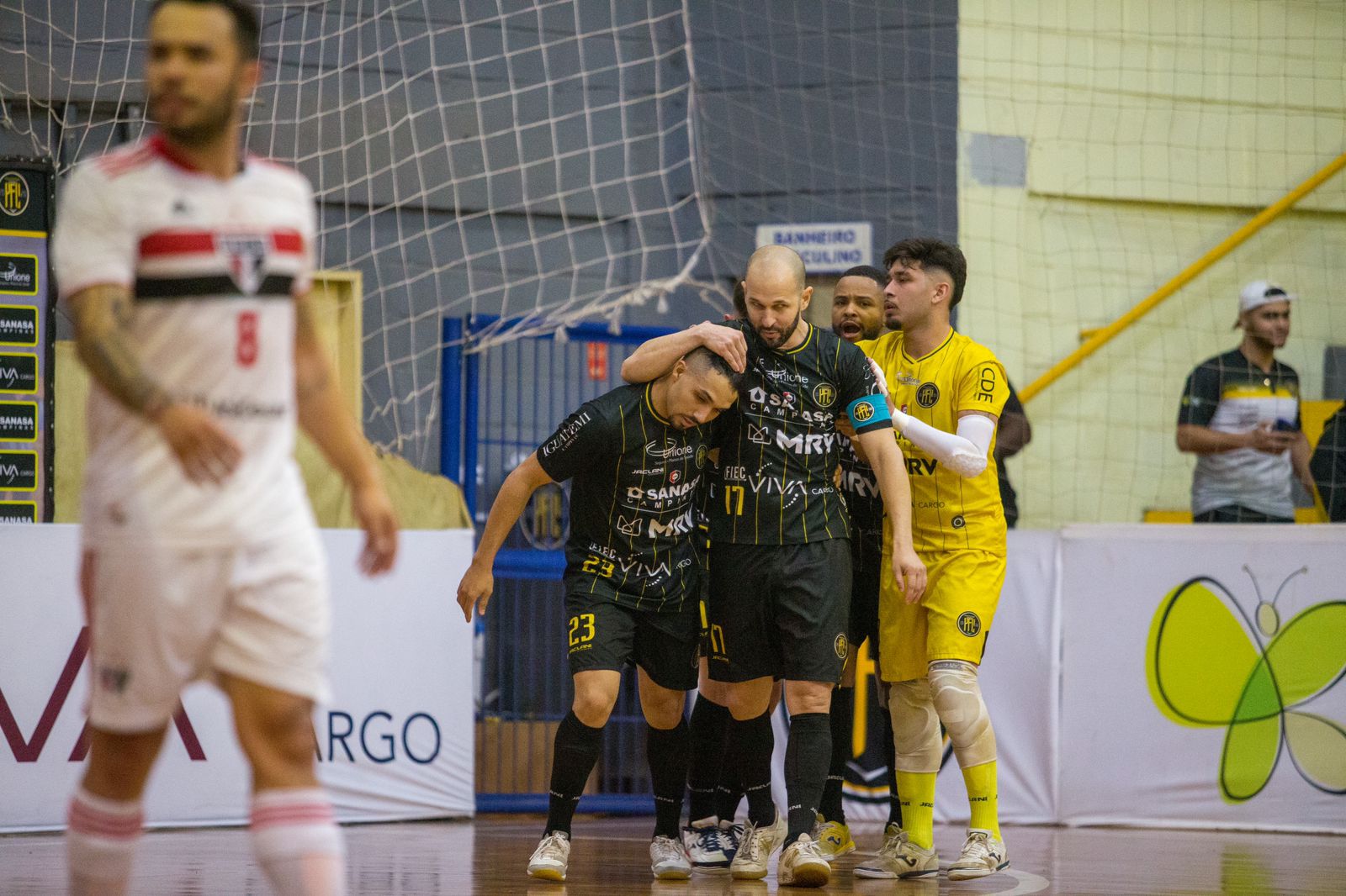 Pulo enfrenta o Brutos Futsal Limeira pela LPF