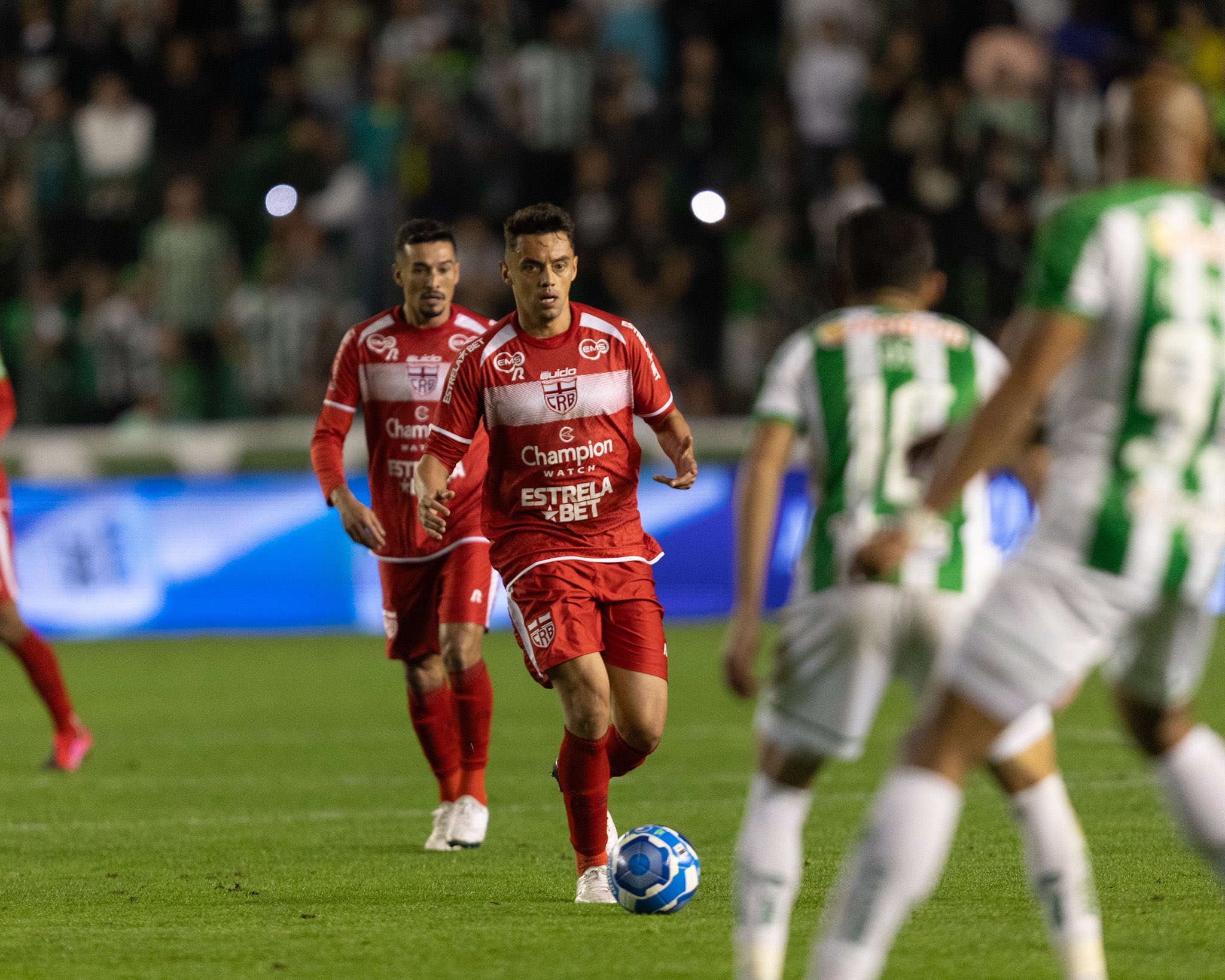 Técnico do CRB, Daniel Paulista pede reflexão para buscar vitória sobre Guarani