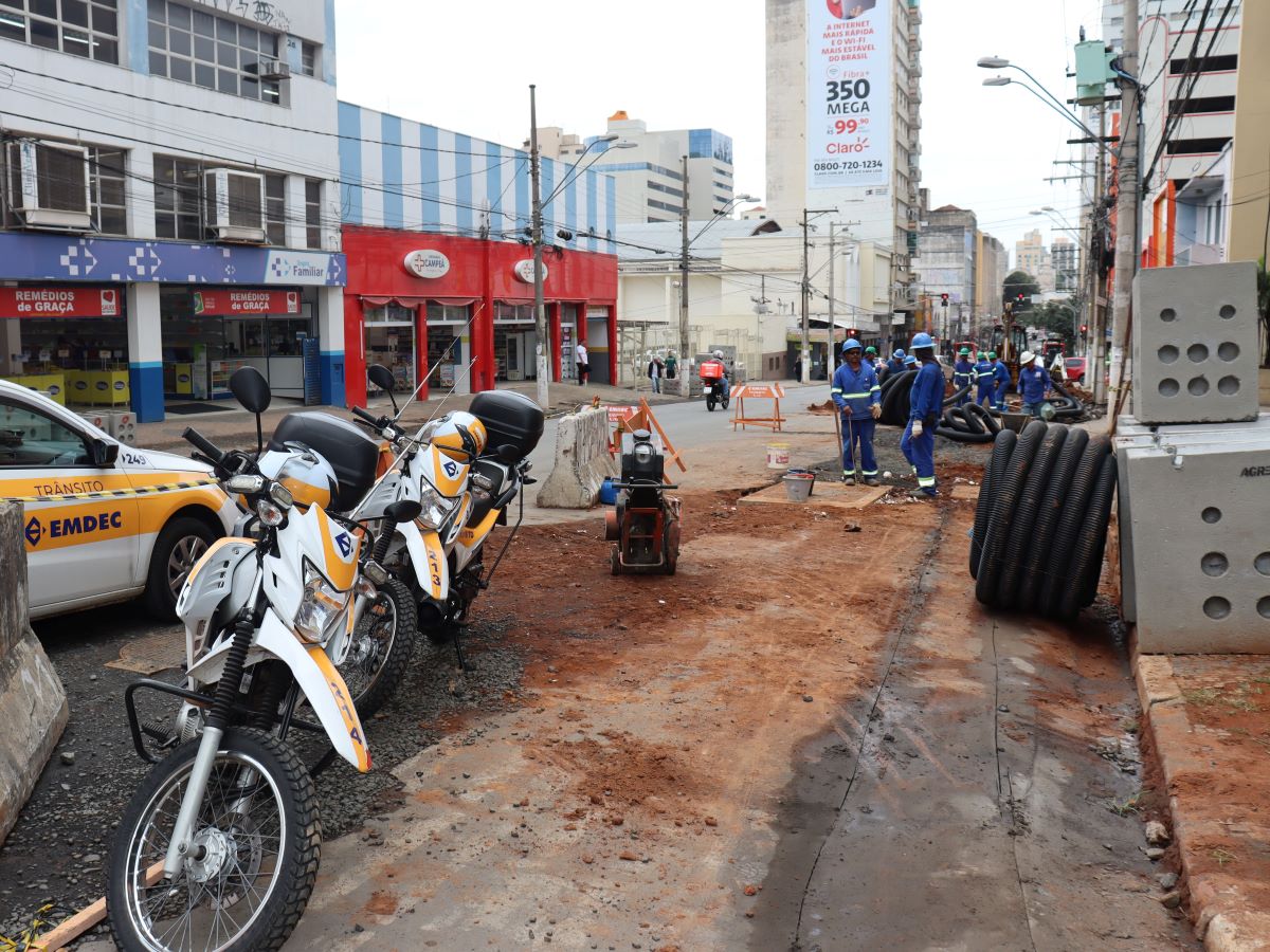 Trechos da rua Saldanha Marinho terão bloqueios nesta segunda-feira