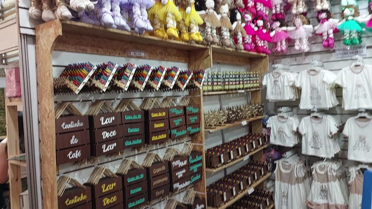 Expoflora também é alternativa de renda extra para trabalhadores da região