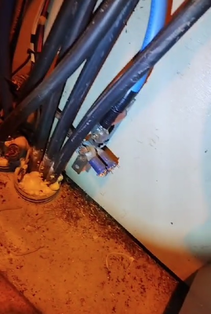 Cabos de energia são furtados da casa de bombas da Sanasa no Castelo