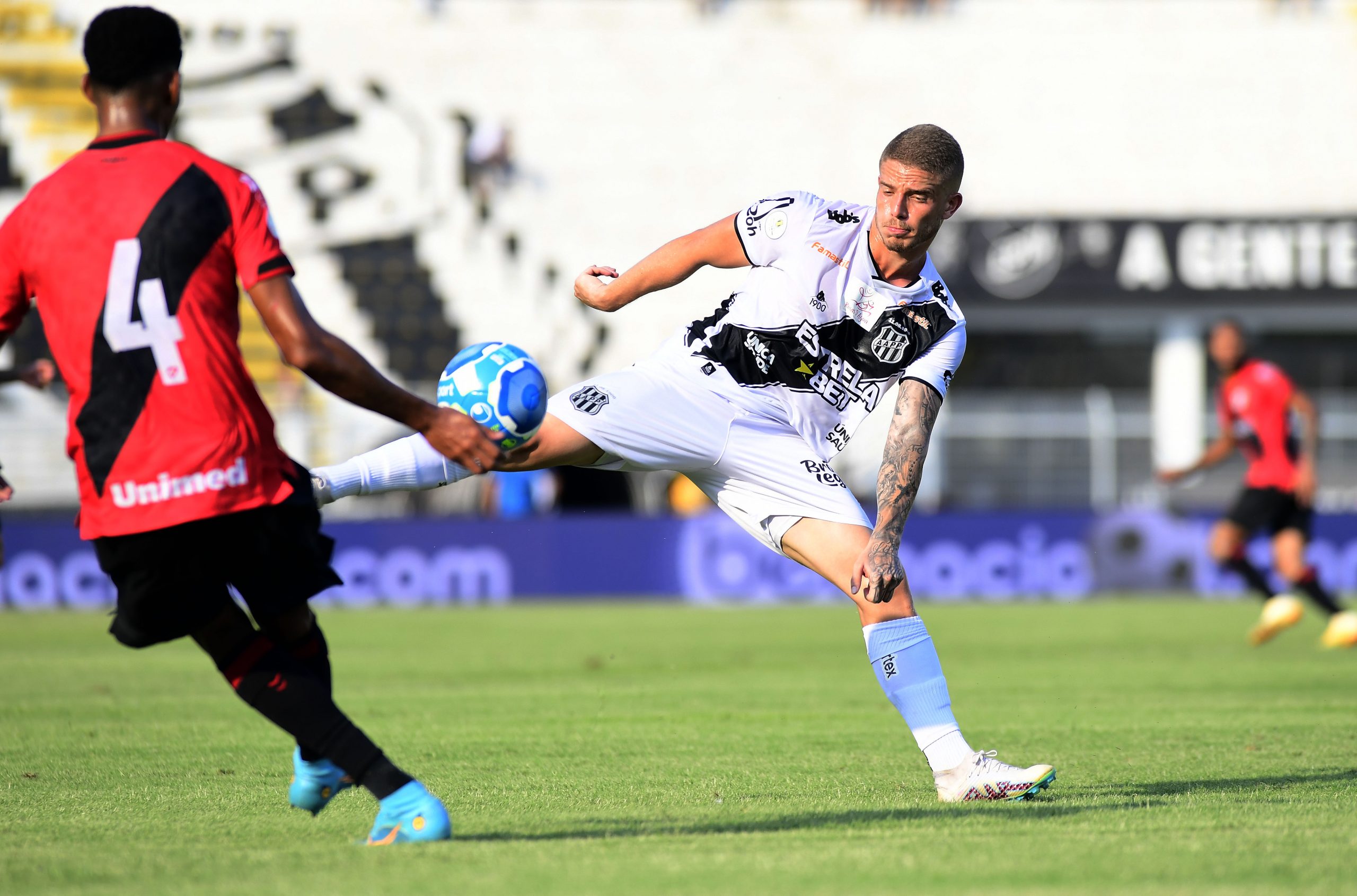 Guarani e Ponte perdem e se complicam na Série B