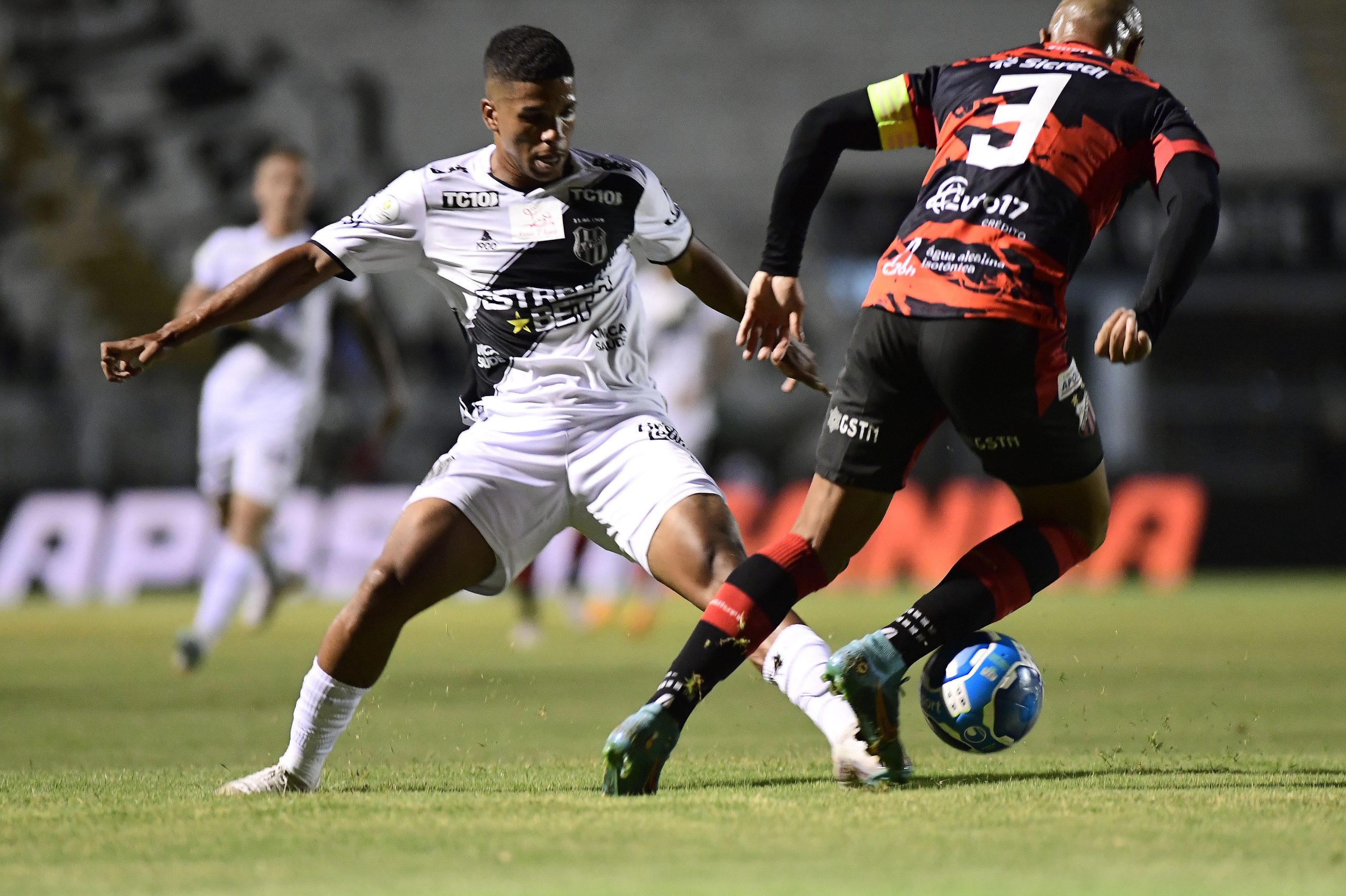 Ponte Preta empata com o Ituano e “Fantasma” do rebaixamento se aproxima