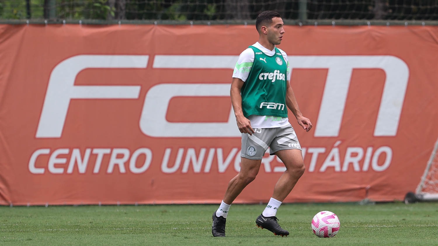 Técnico Abel Ferreira monta Palmeiras para enfrentar o Bahia no Allianz Parque
