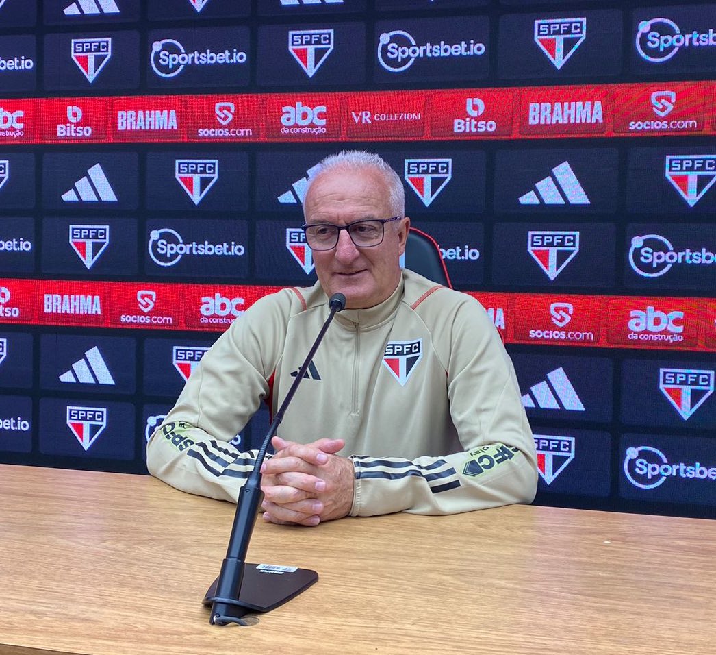 Técnico Dorival Júnior planeja mais onze pontos para São Paulo escapar da queda