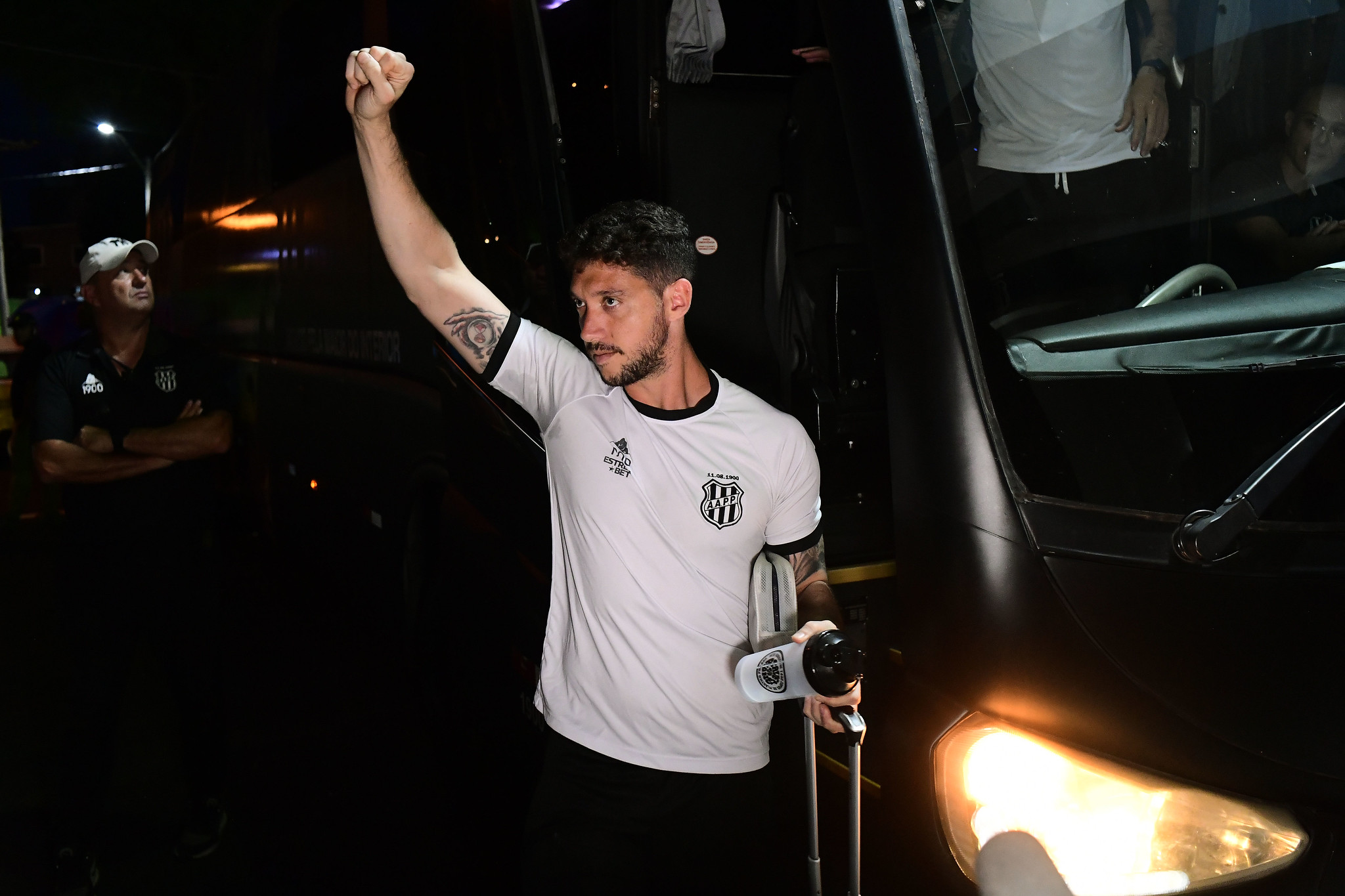 Caíque França rescinde contrato com a Ponte Preta e acerta com o Sport