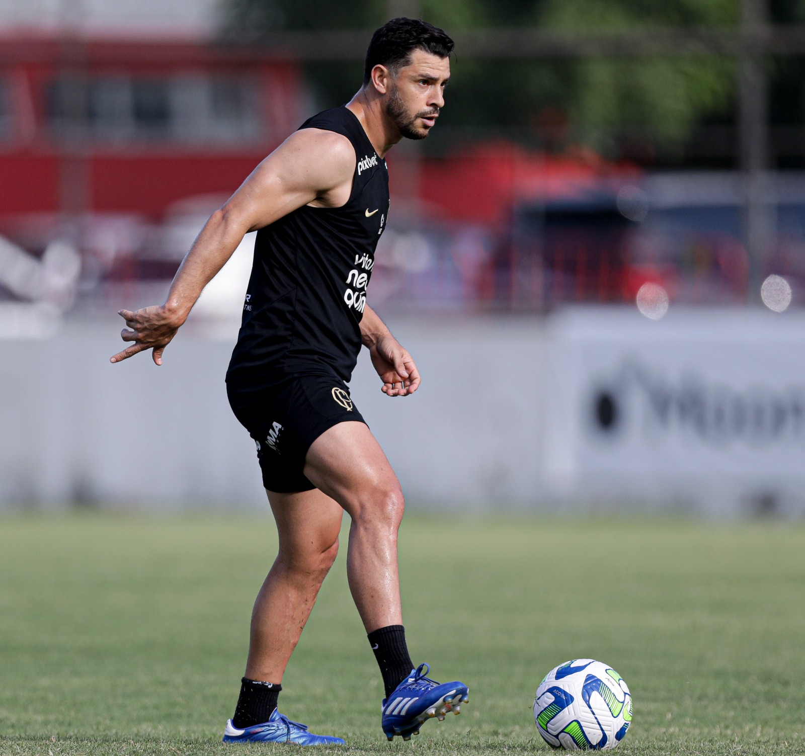 Com desfalque na zaga, Corinthians precisa vencer Vasco para se distanciar do Z4
