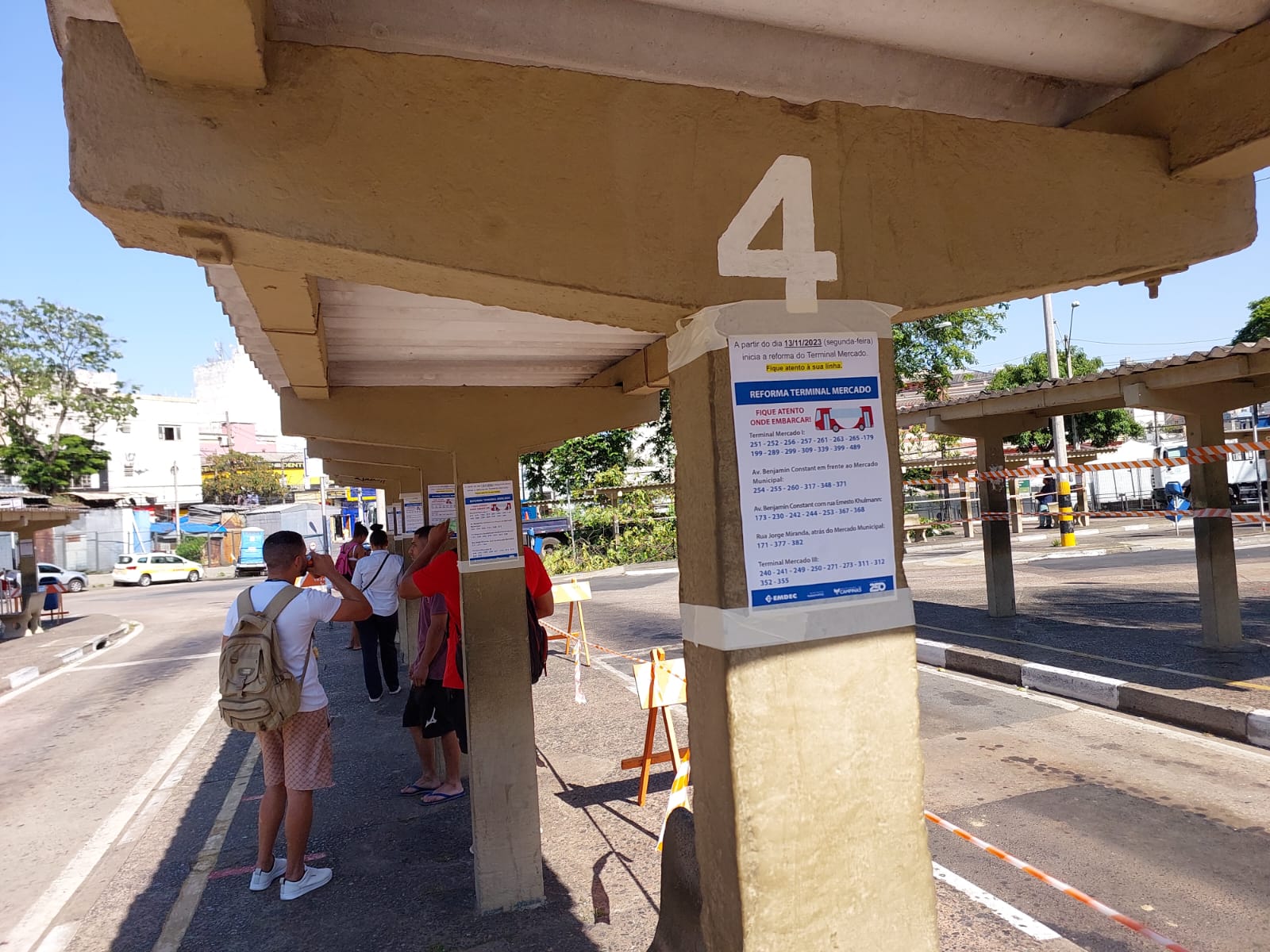 Sinalização auxilia usuários do Terminal Mercado em 1º dia de mudanças