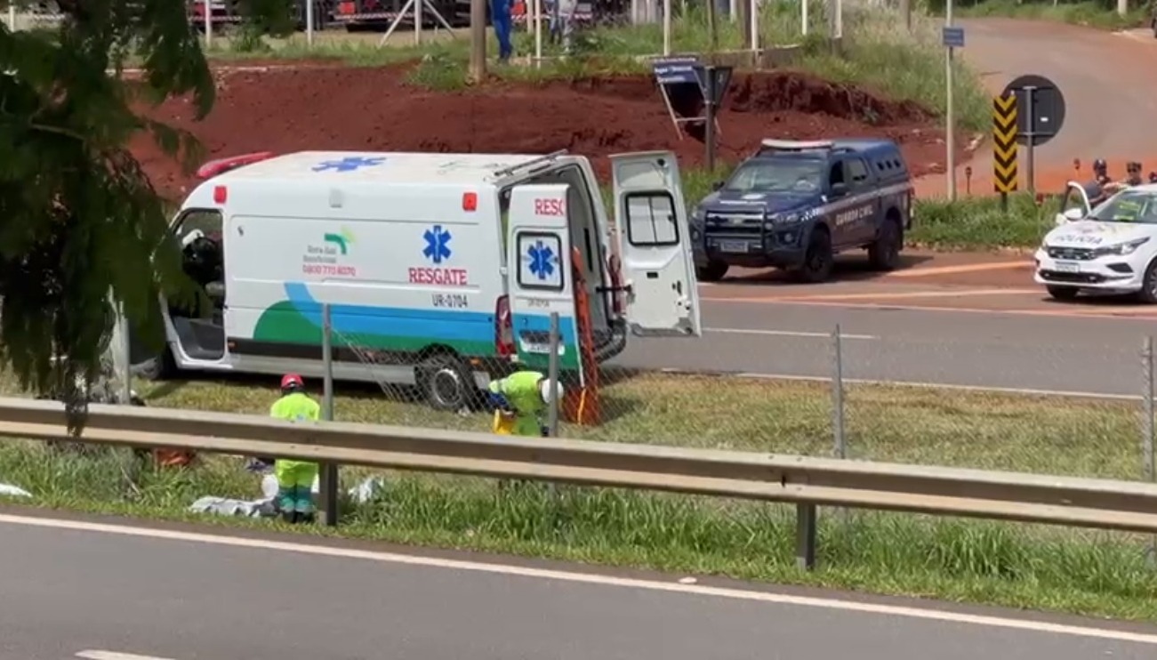 Colisão frontal na rod. Prof. Zeferino Vaz, em Paulínia, mata motociclista 
