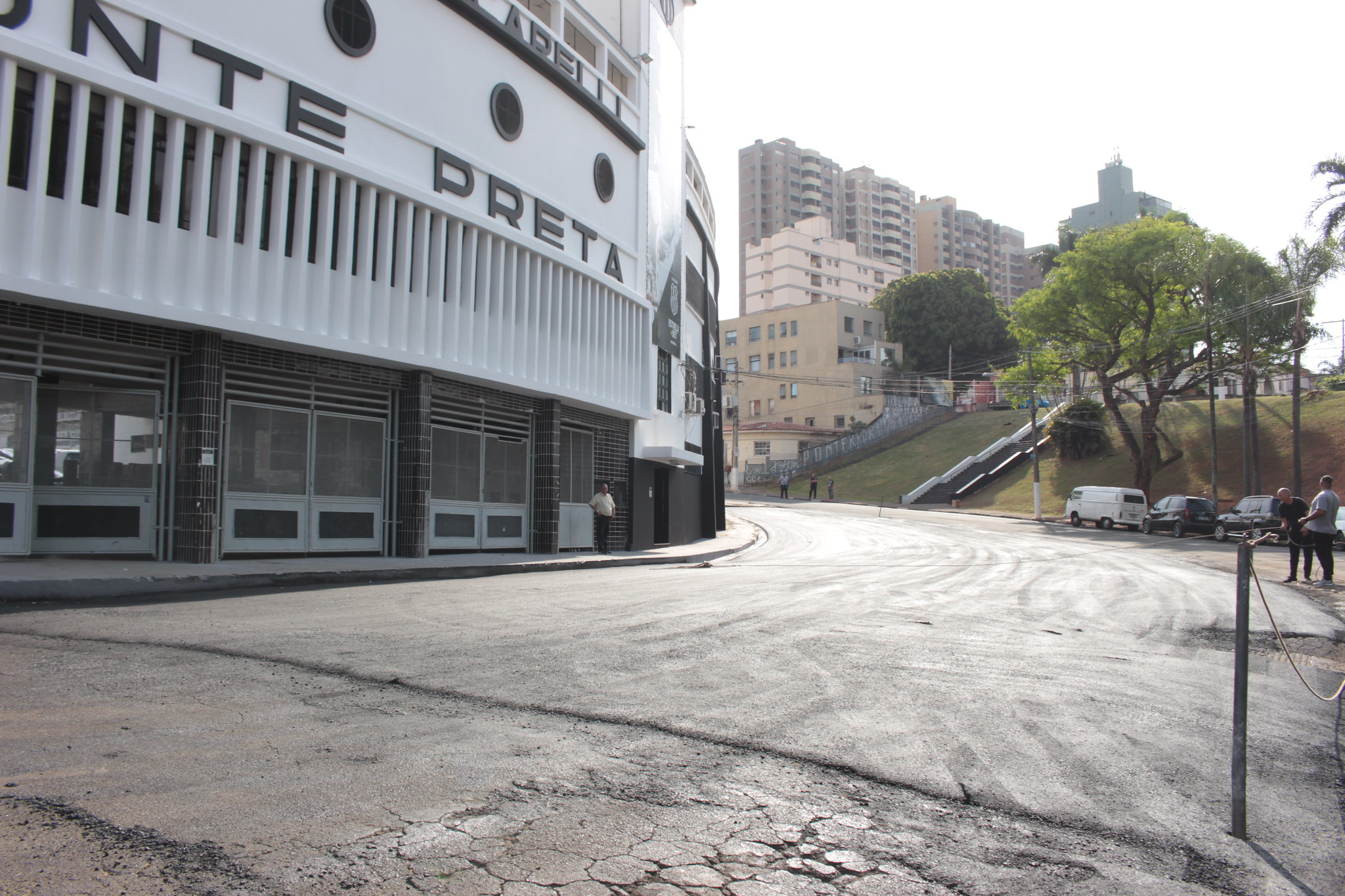 Jogos, artilharia, cartões, desempenho fora e em casa: veja os números da Ponte Preta em 2023