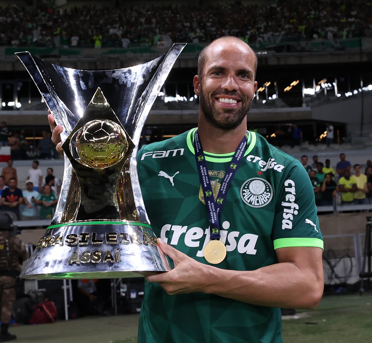 Liderança e desempenho foram fatores importantes na renovação de Marcelo Lomba com o Palmeiras