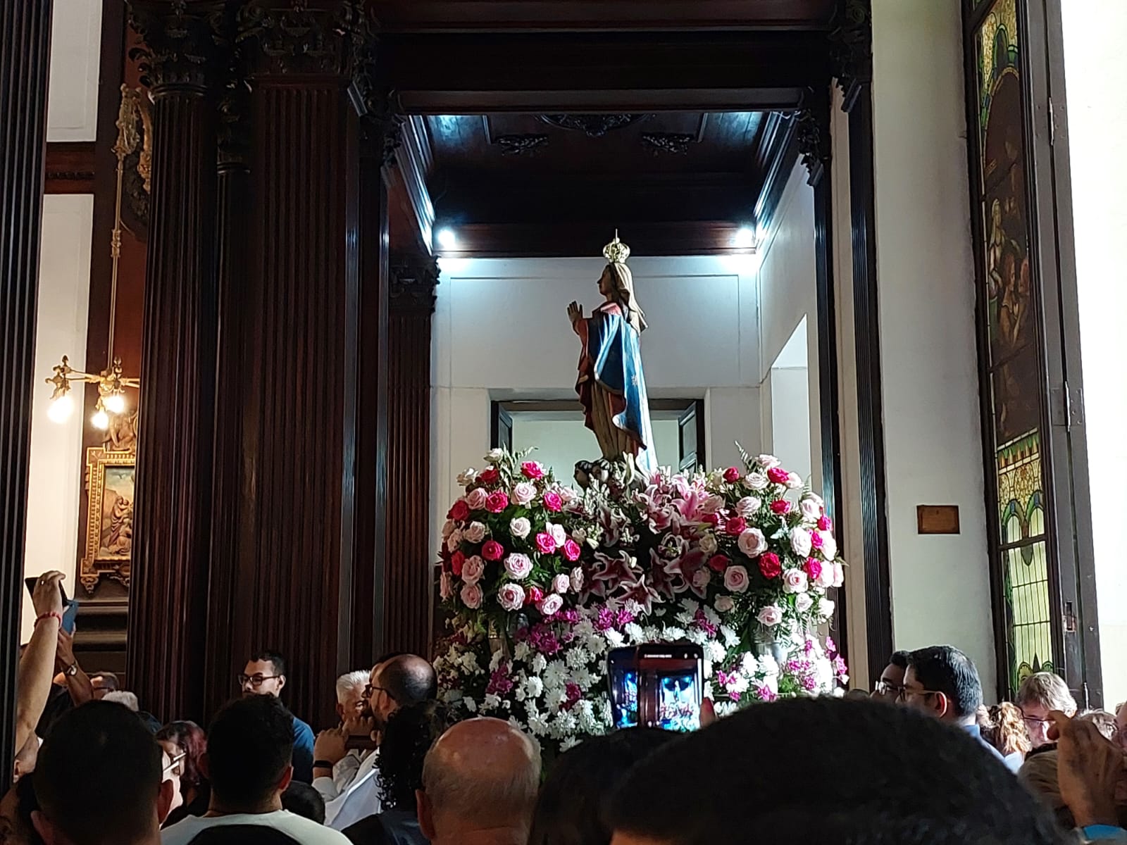 Missas e procissão marcam feriado da padroeira de Campinas