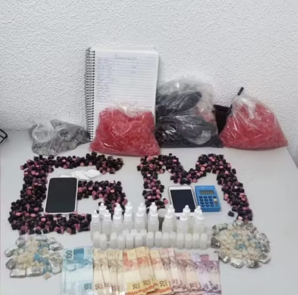 Mulher “pede pizza” para Guarda e homem é preso por violência doméstica