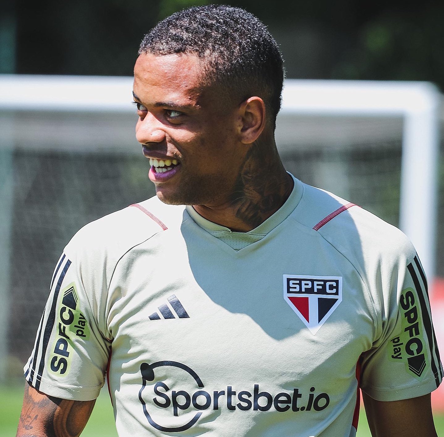 Palmeiras deve mandar documentação para Fluminense confirmar saída de Caio Paulista