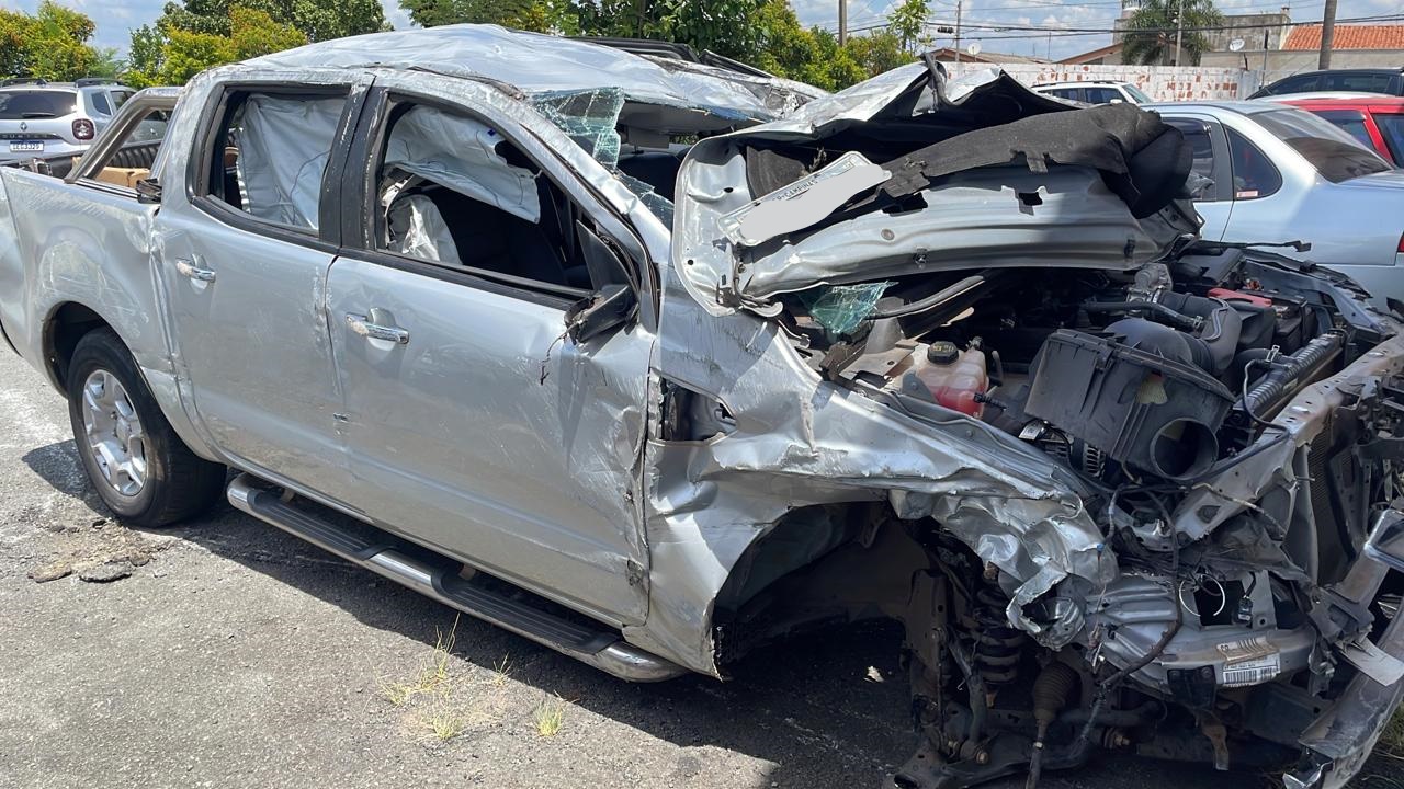 Perseguição acaba em capotamento de veículo na Rod. Santos Dumont, em Campinas 