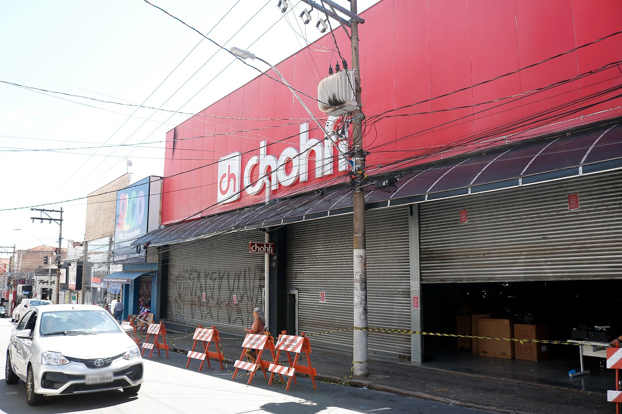 Sexto imóvel é interditado após incêndio em Limeira; loja será demolida