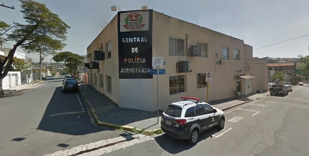 Casa pega fogo e morador morre carbonizado em Americana