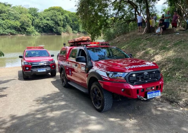 Bombeiros encontram corpo de outro homem que se afogou no Rio Piracicaba
