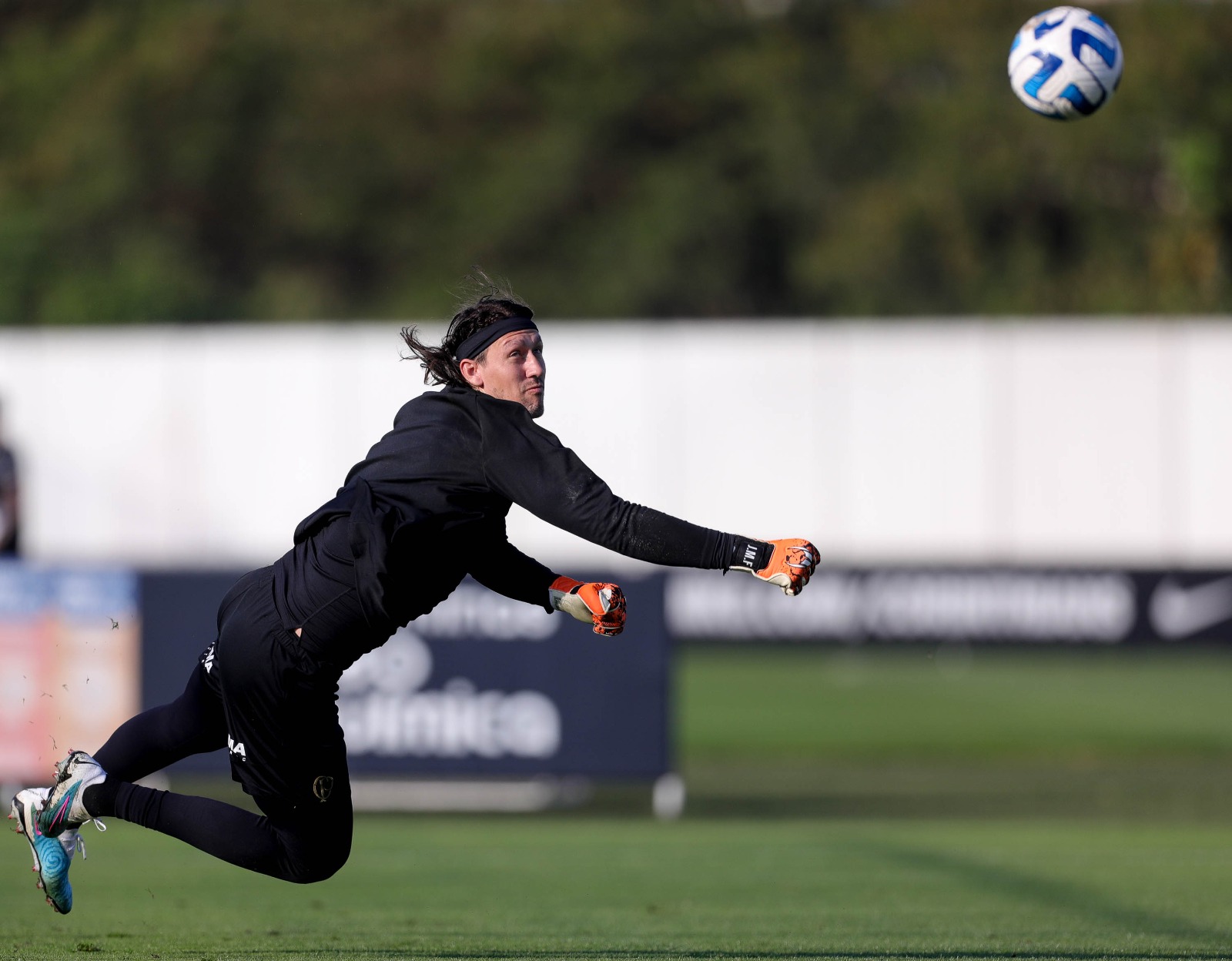 Derrota em Itu liga sinal de alerta no elenco do Corinthians