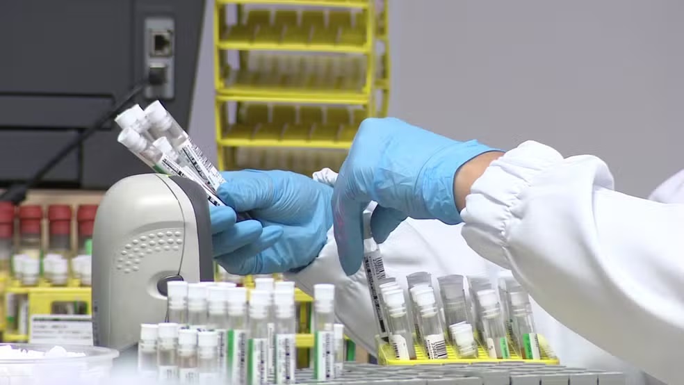 Exames de rotina voltam ser coletados por Laboratório Municipal de Campinas