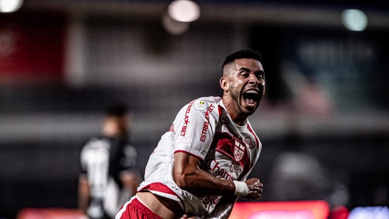 Ponte negocia a contratação do atacante Renato; veja números do jogador pelo CRB em 2023