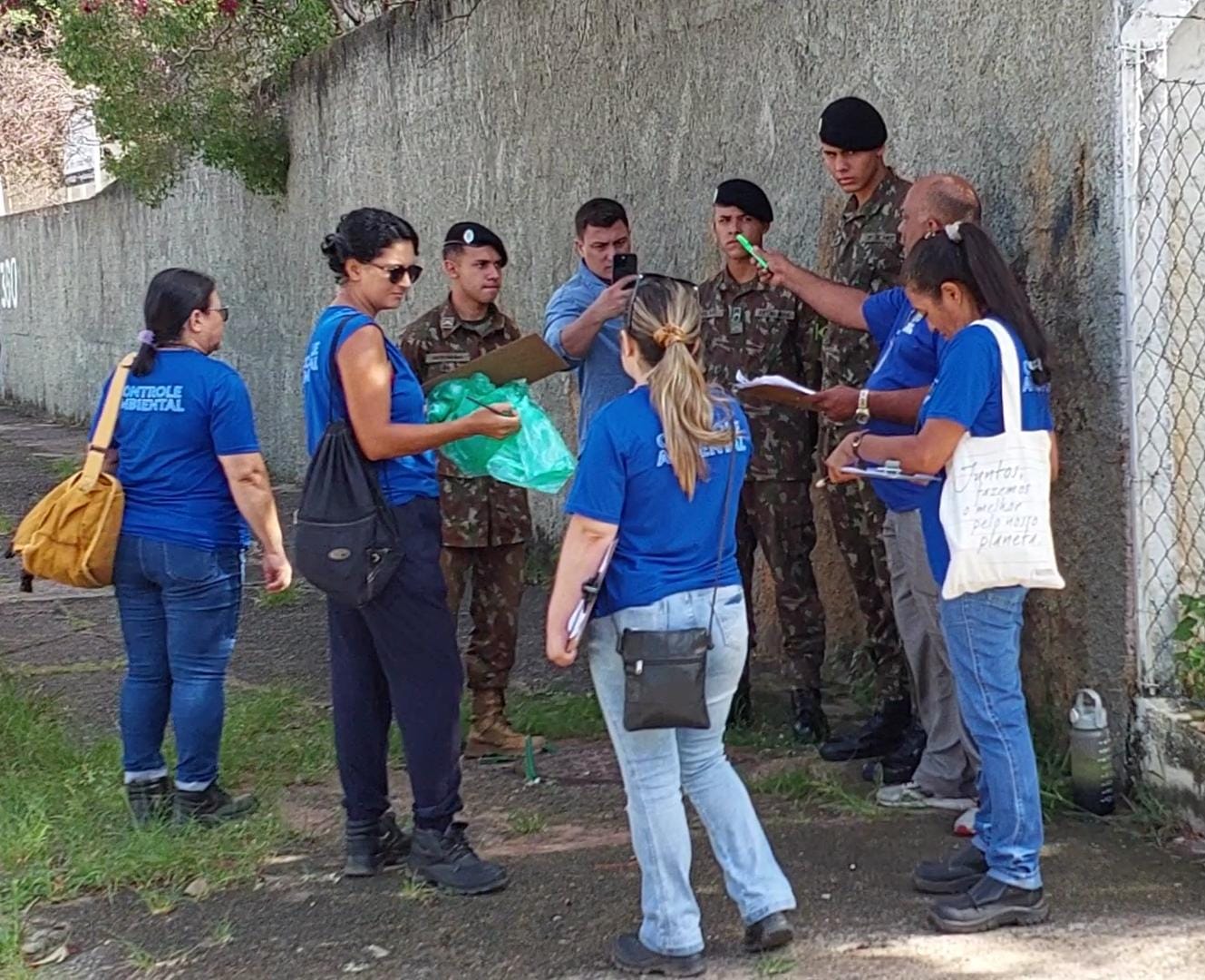 Prefeitura atualiza lista e mais 10 bairros entram em alerta por causa da dengue