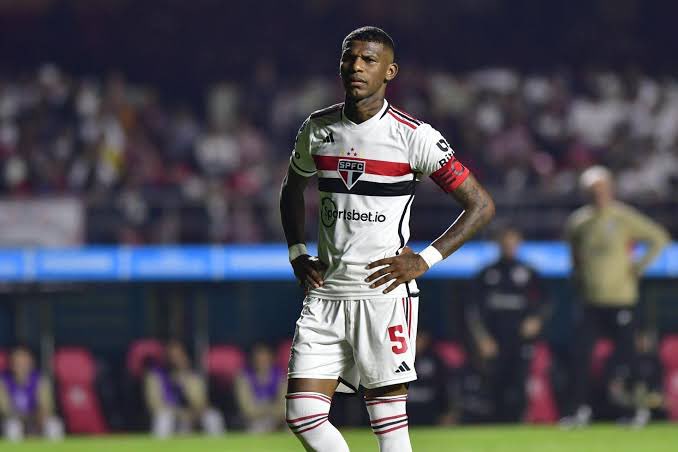 Zagueiro pode retornar ao São Paulo no jogo contra a Portuguesa