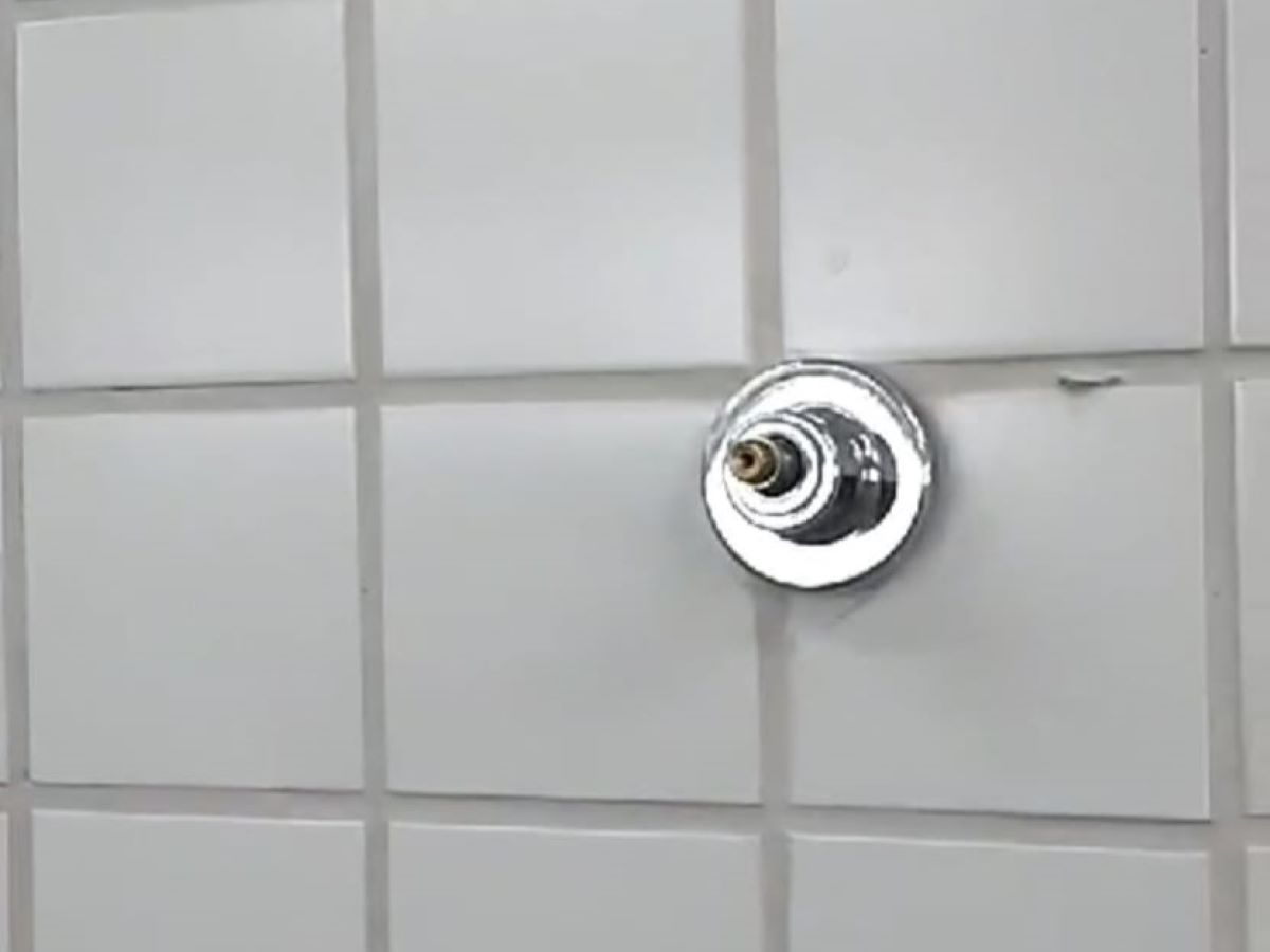 Recém inaugurado, novo Terminal BRT Campos Elíseos é vandalizado