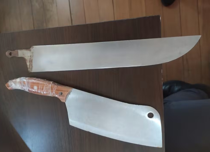 Homem é preso suspeito de agredir a mulher e o pai com uma pedra